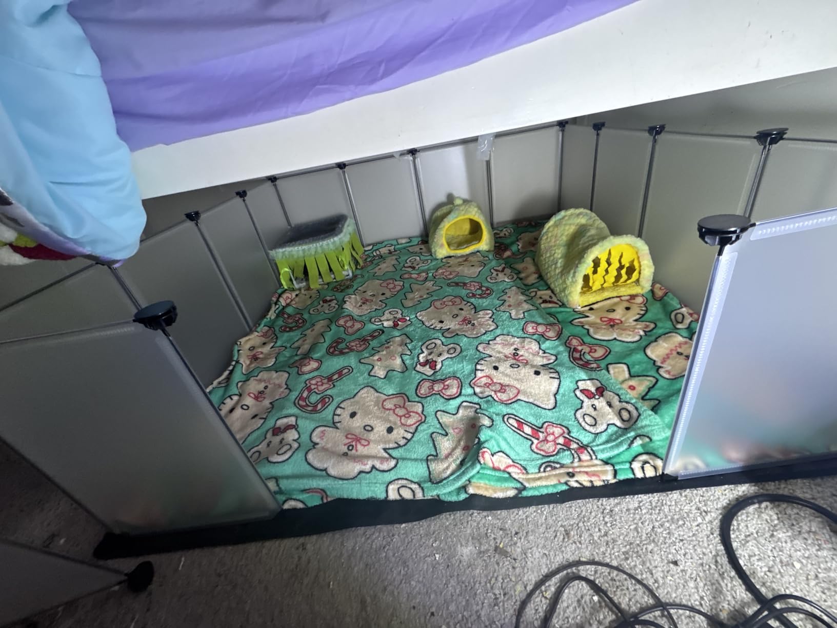 Tresbro Guinea Pig Cage with Top Cover & 12 Panels, Triple Fixing Measures Small Animal Playpen with Waterproof PVC Liner & One-Motion Hooks, 48 x 24 x 16 C&C Grids Cage for Bunny, Hedgehog, Hamster customer photo 2