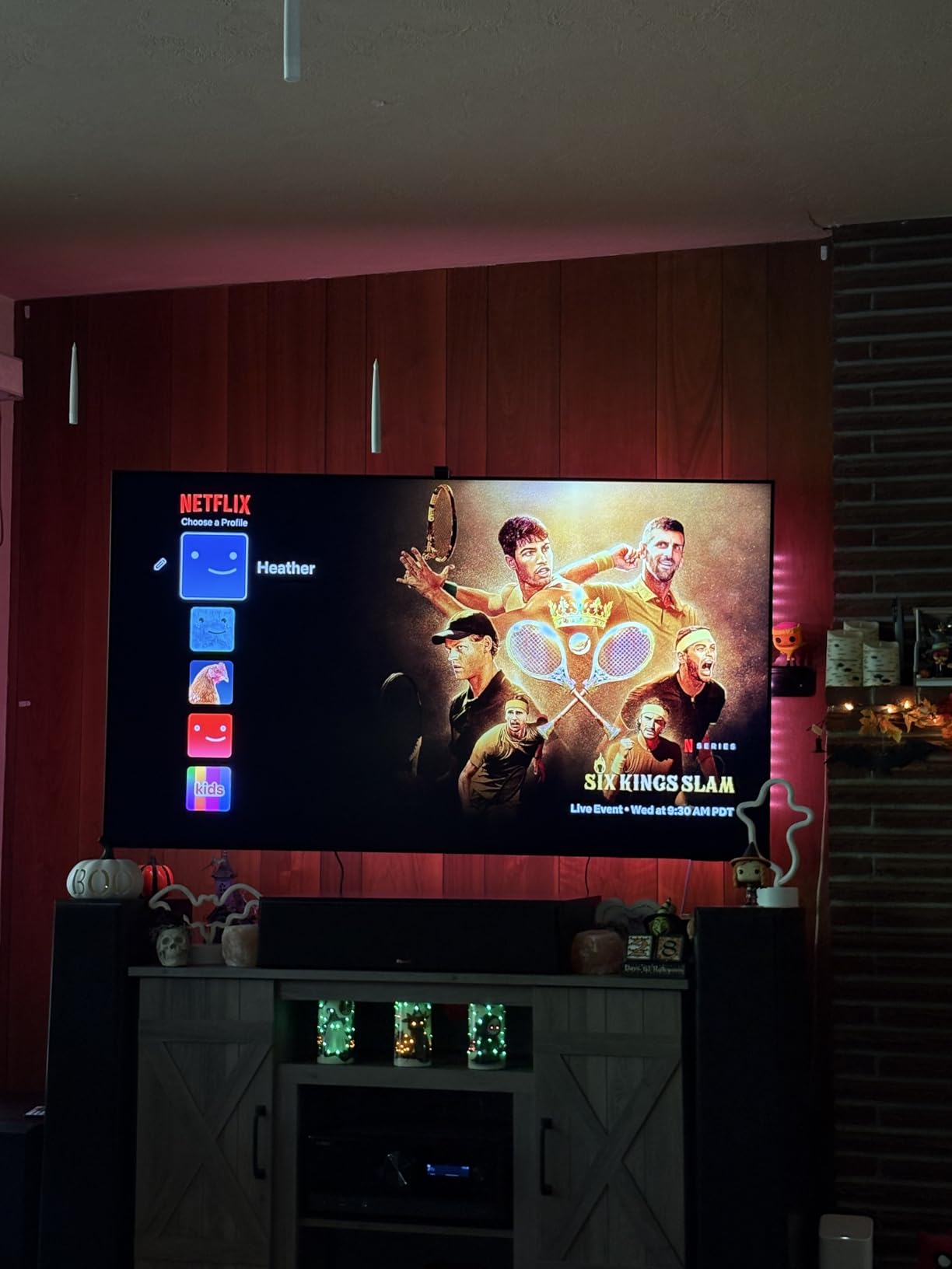 Samsung 55-Inch Class Neo QLED 4K QN90F Series, Vision AI, Mini LED Smart TV (2025 Model, 55QN90F) Neo Quantum HDR+, Object Tracking Sound+ w/Dolby Atmos, Glare Free, Gaming Hub, Alexa Built-in customer photo 1