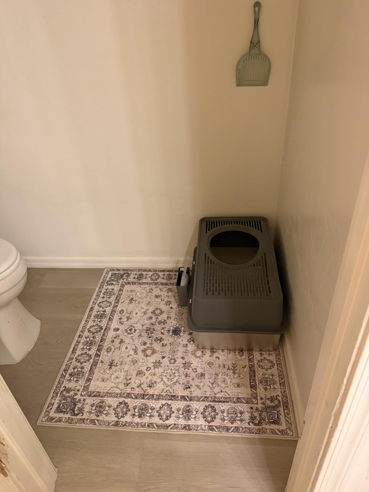 SOUJOY Stainless Steel Cat Litter Box with Lid, Extra Large Top Entry Litter Boxes for Big Cats, Enclosed Removable Metal Litter Box with Scoop and High Wall, Anti-Leakage, Easy Cleaning customer photo 1