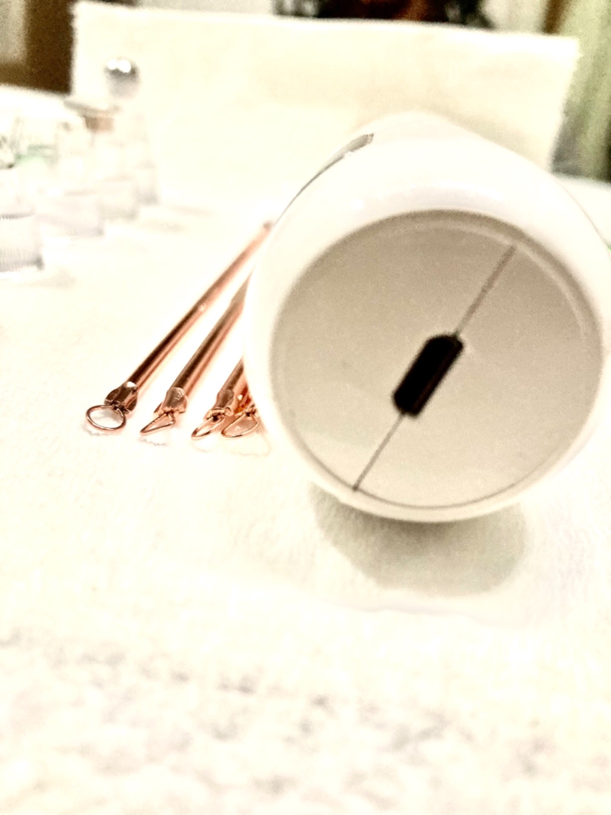 Blackhead Remover Pore Vacuum,Facial Pore Cleaner Blackhead Vacuum (Gold) customer photo 1