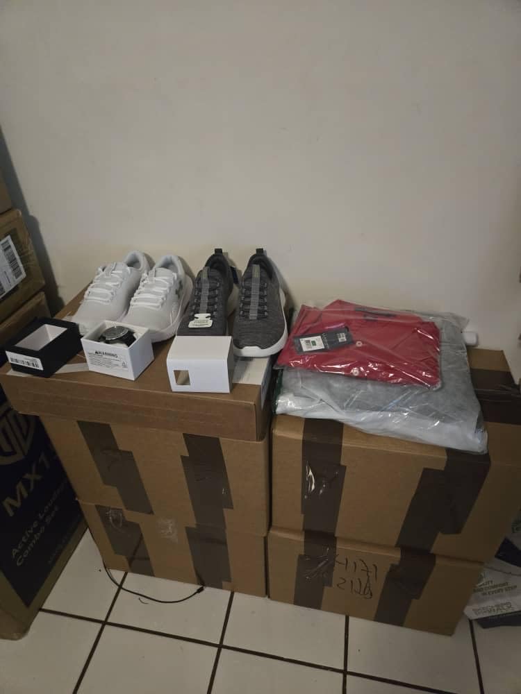 Skechers Men's Go Walk Flex Ultra Sneaker customer photo 1