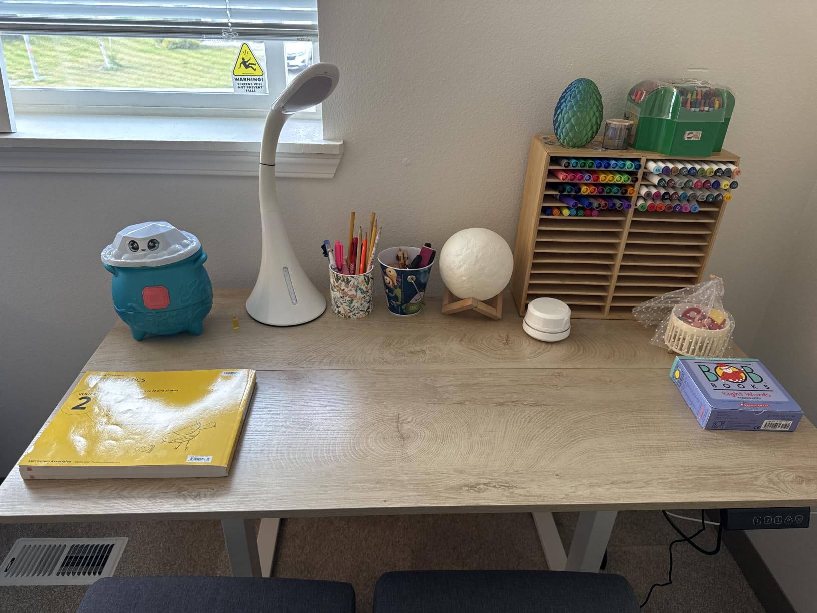 FEZIBO Standing Desk 48 × 24 Inch Electric Height Adjustable, Maple customer photo 1