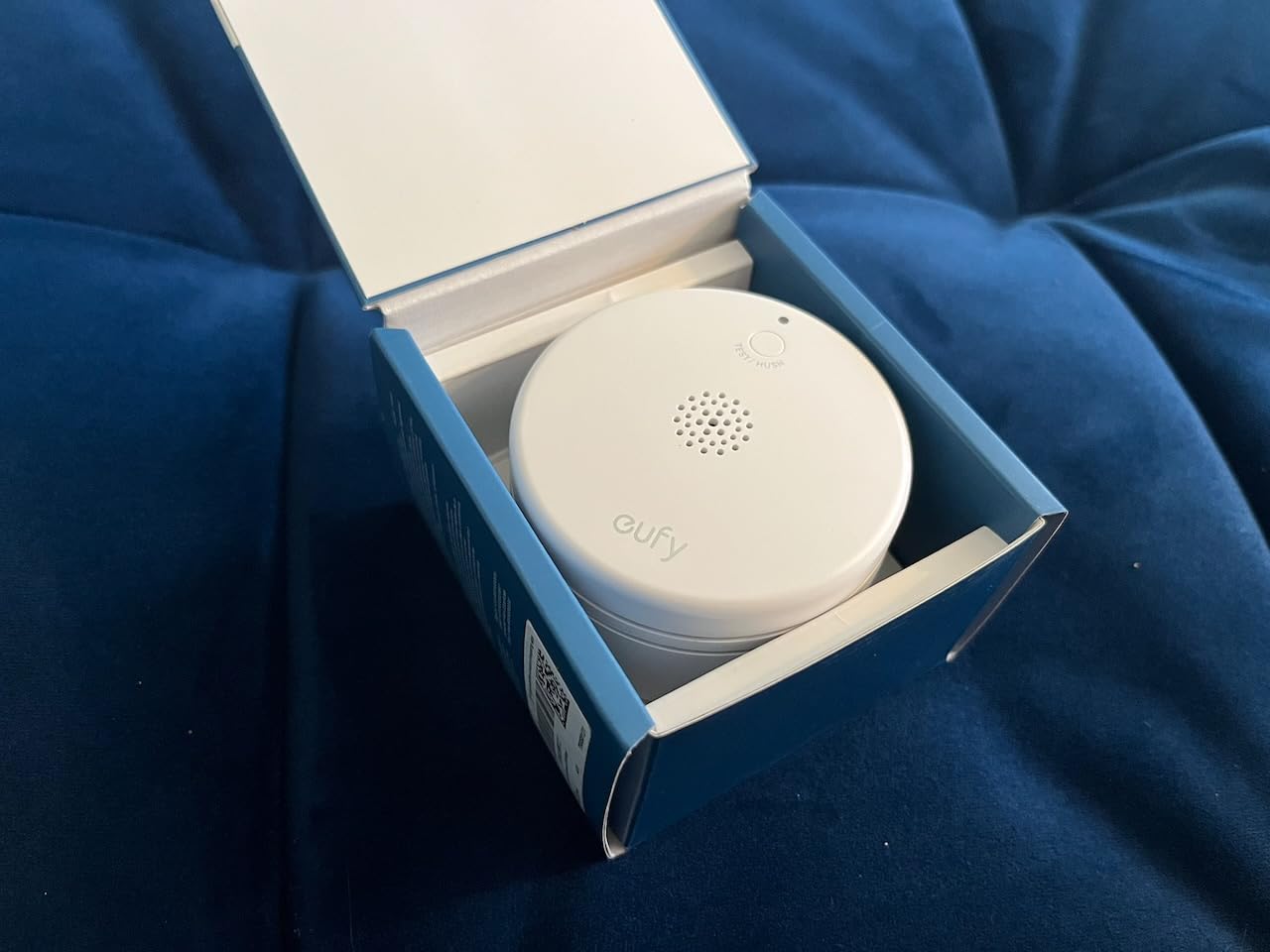 eufy Security Smoke Alarm E10, Smoke Detector, Ultra-Compact 70 mm Design customer photo 2