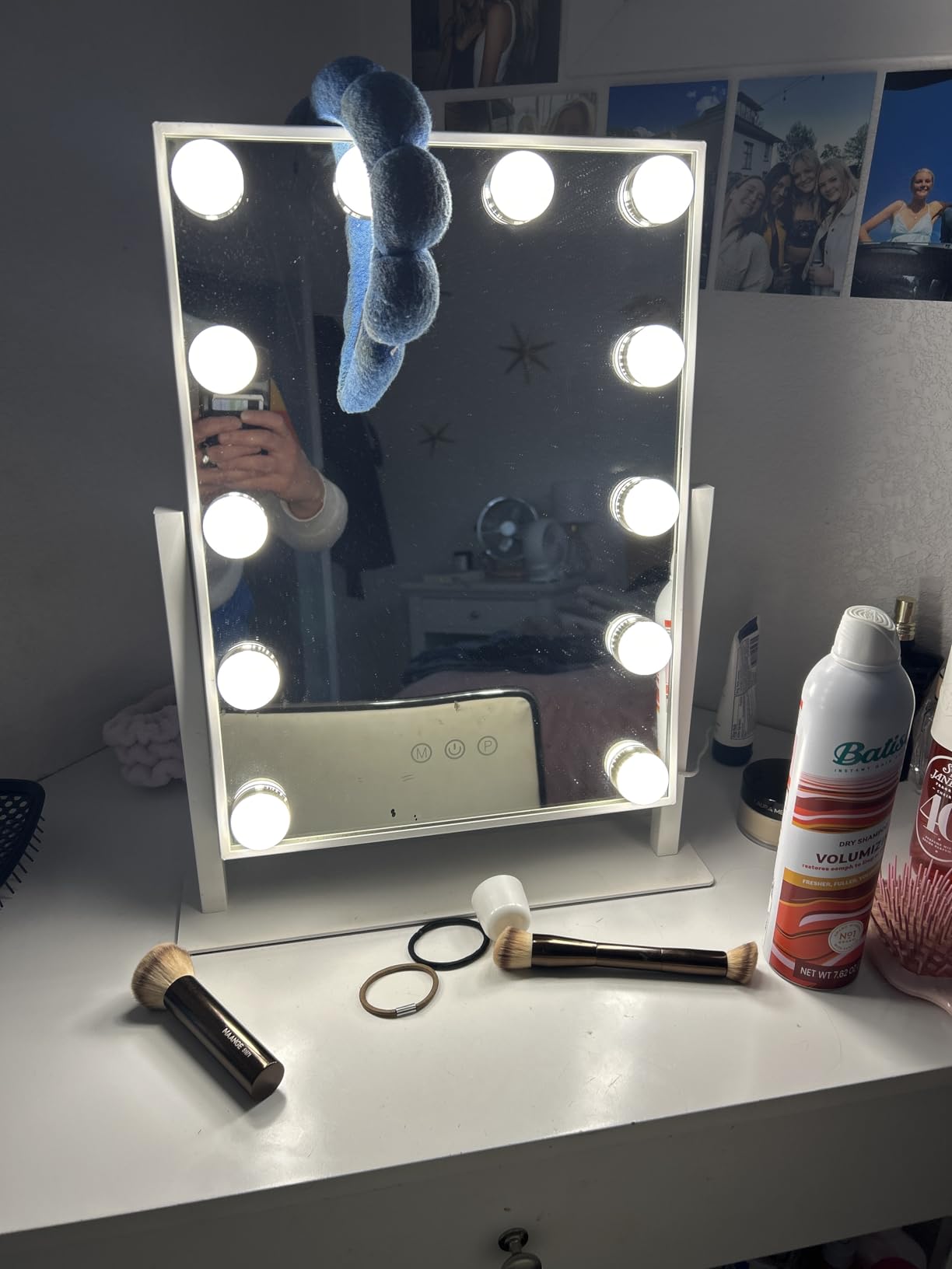 HIEEY Hollywood Vanity Mirror with 12 Dimmable Bulbs Lights, Three Color Lighting Modes, and 5X Magnification, Smart Touch Control, 360°Rotation (White,Gift Box) customer photo 1