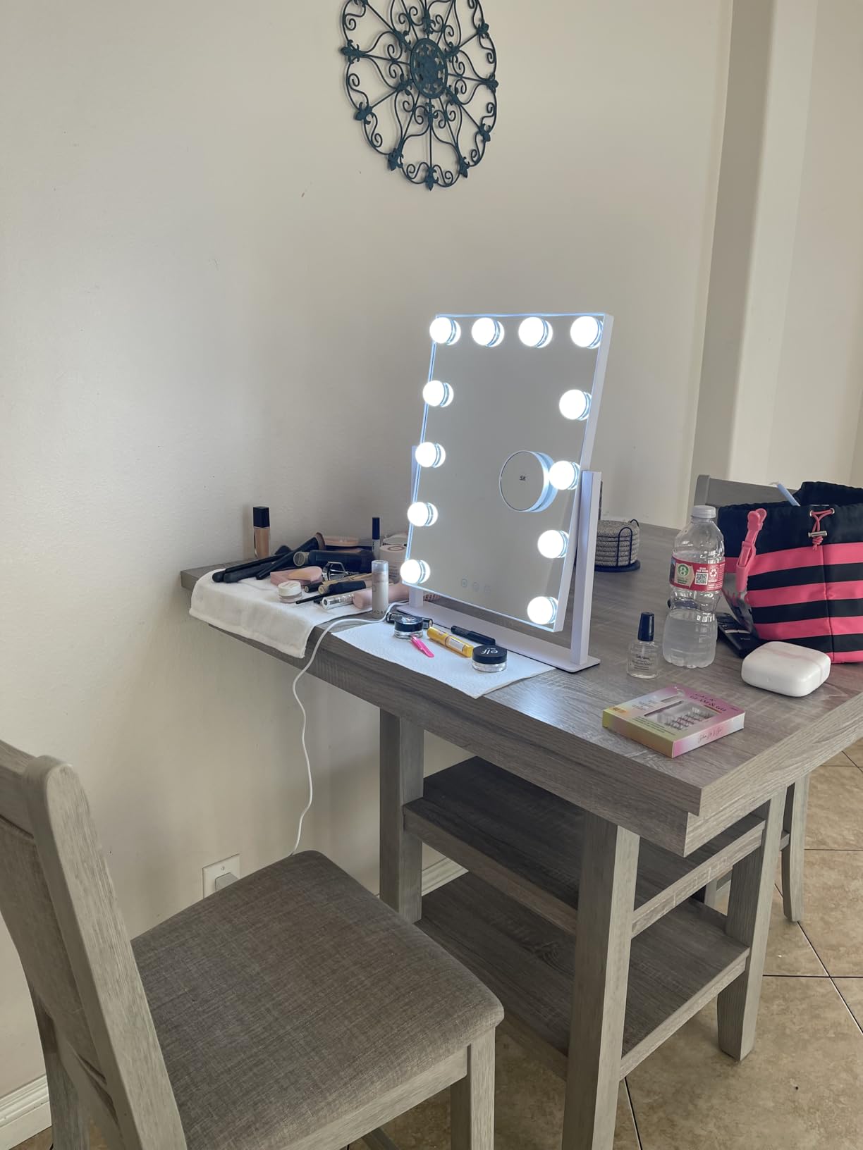 HIEEY Hollywood Vanity Mirror with 12 Dimmable Bulbs Lights, Three Color Lighting Modes, and 5X Magnification, Smart Touch Control, 360°Rotation (White,Gift Box) customer photo 2
