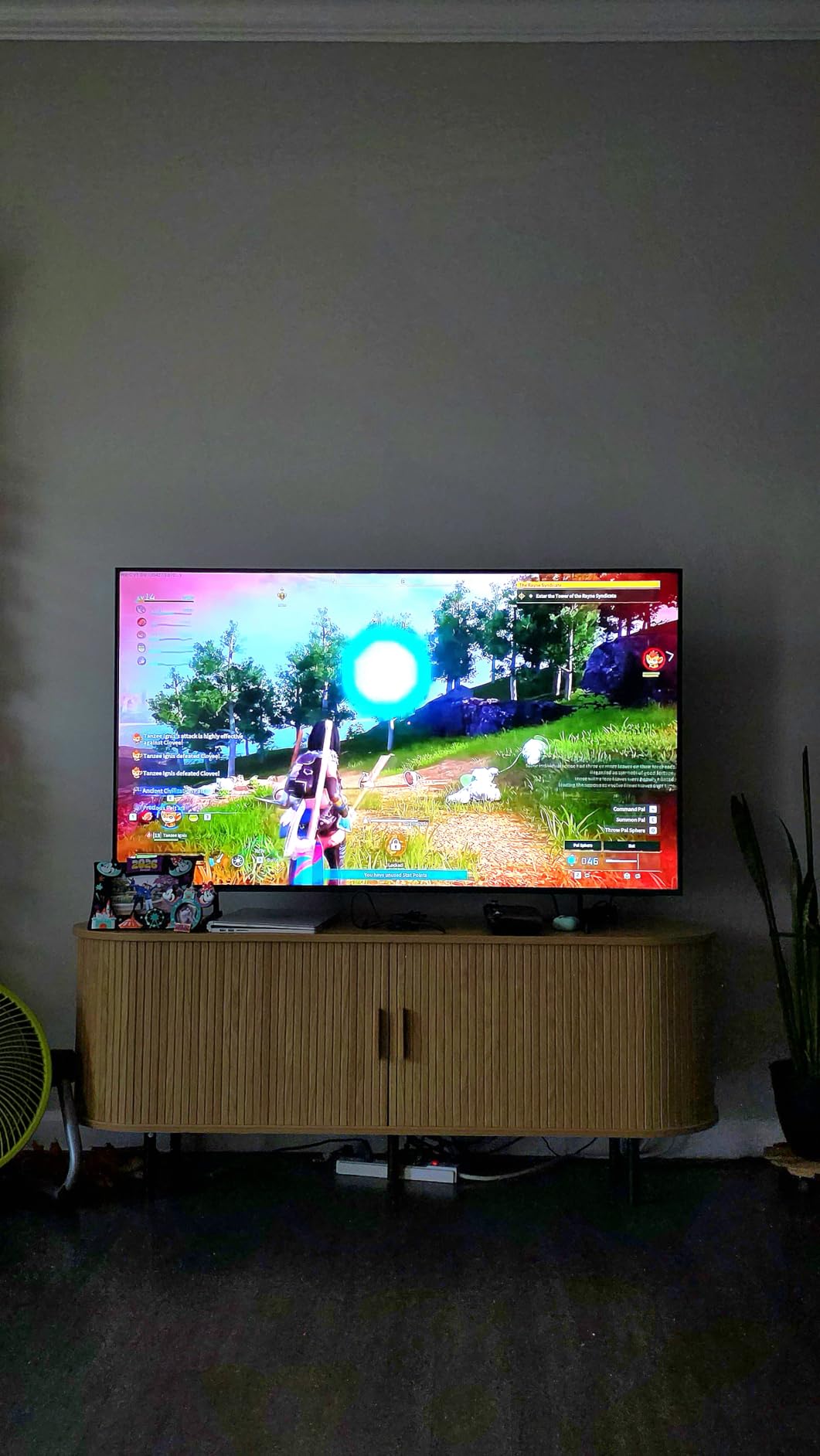 Samsung 98-inch Q7F QLED customer photo 1