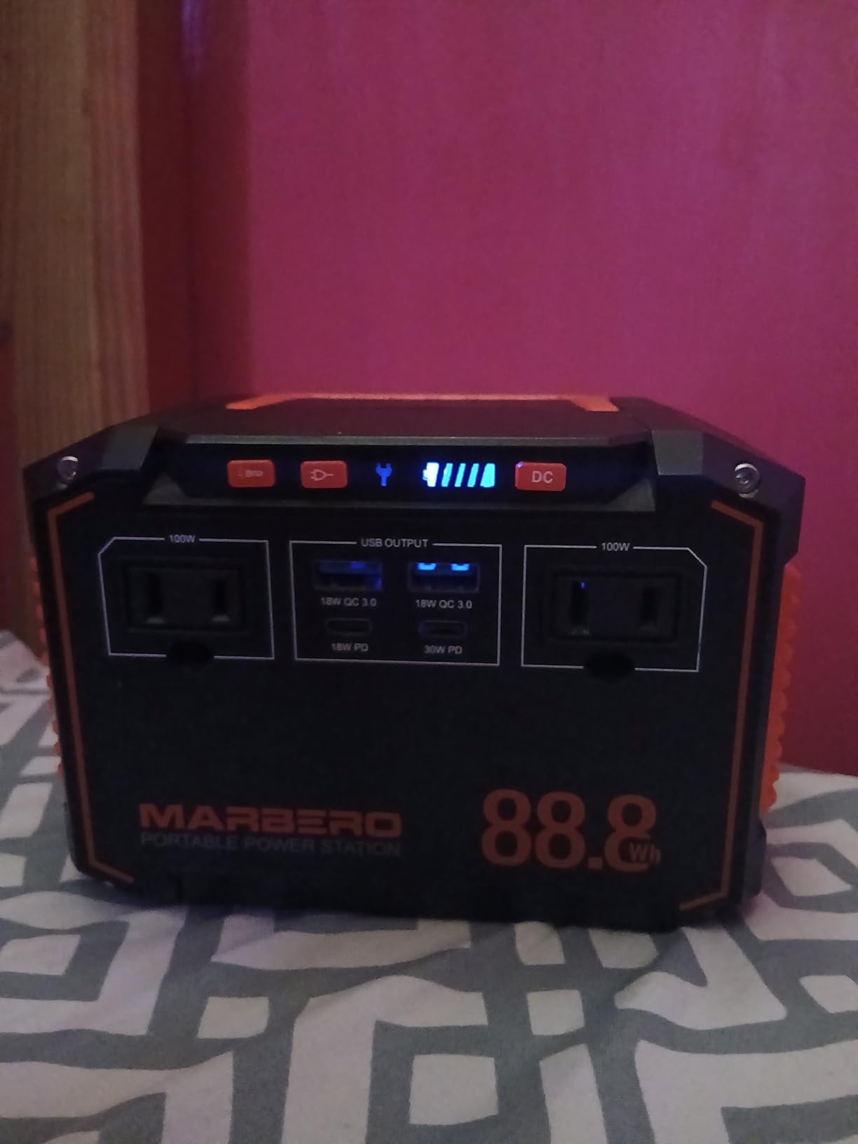 MARBERO 155Wh Solar Generator with Solar Panel Included 30W Solar Panel Kit customer photo 2