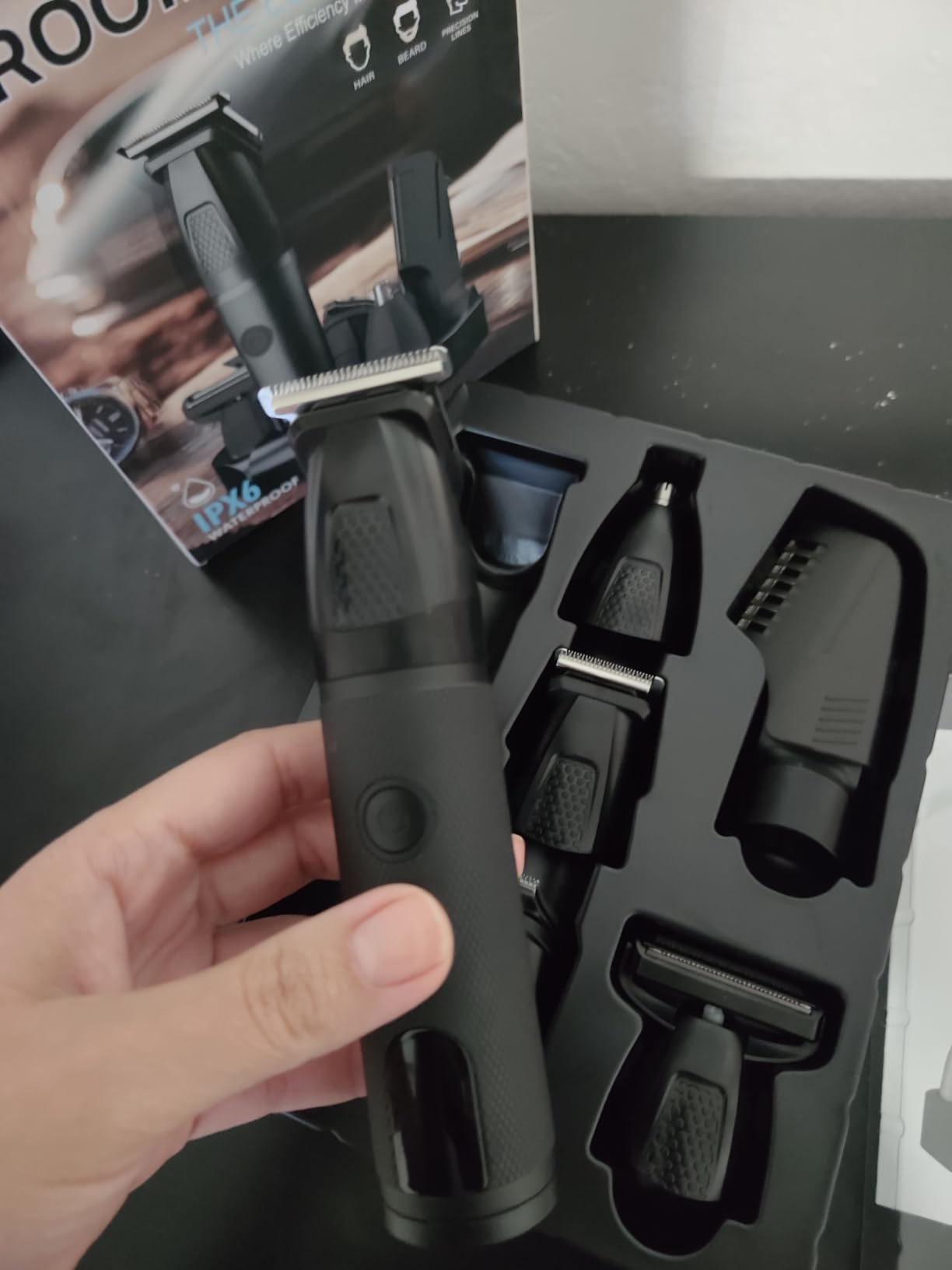 Bomxin Manscape Body & Beard Trimmer for Men,Waterproof,6 in 1 Grooming Kit customer photo 1
