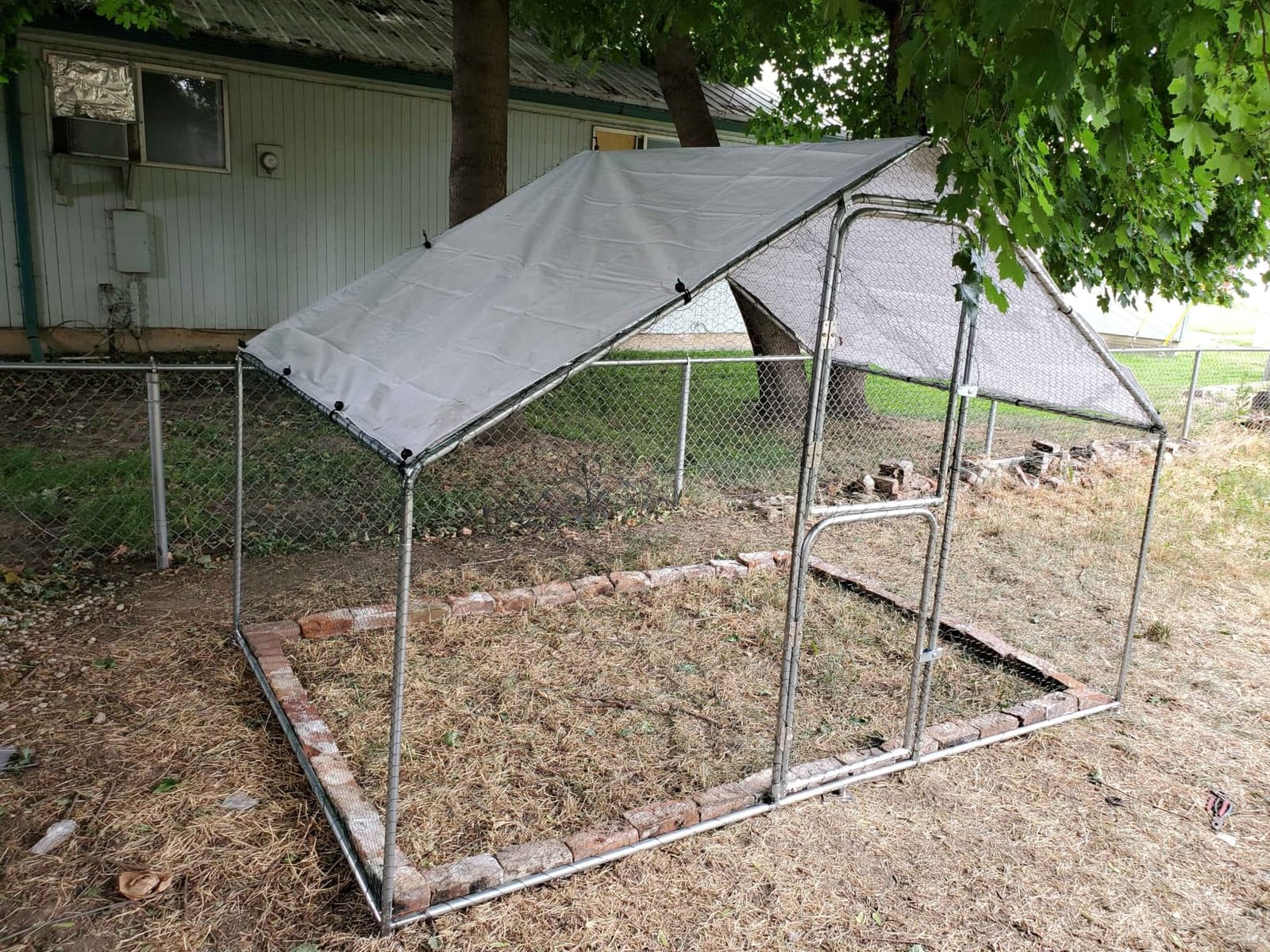 UDPATIO Large Metal Chicken Coop Walk in– Heavy Duty Outdoor Poultry Run with Protective Cover for 15-25 Chickens, Ducks, or Rabbits | Predator-Proof & Weather-Resistant customer photo 2