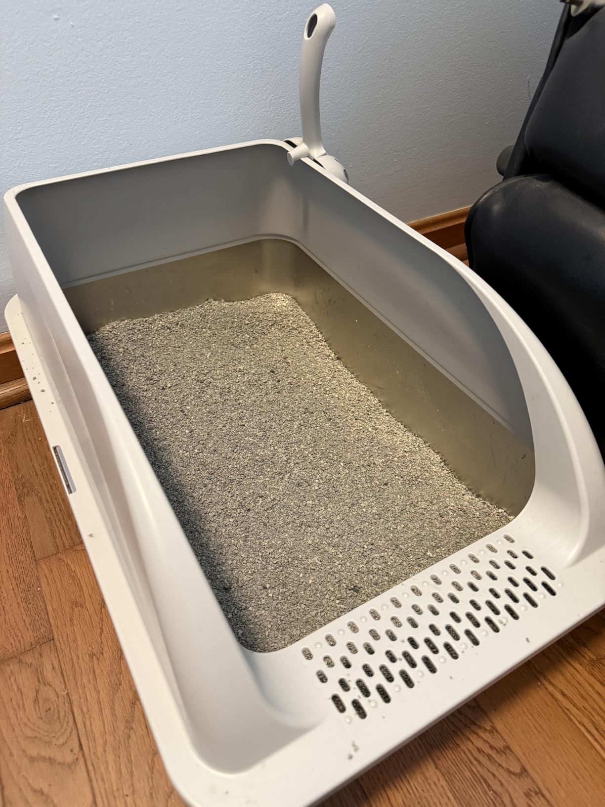 XL Open Top Stainless Steel Litter Box with High Sides,Light Gray customer photo 1