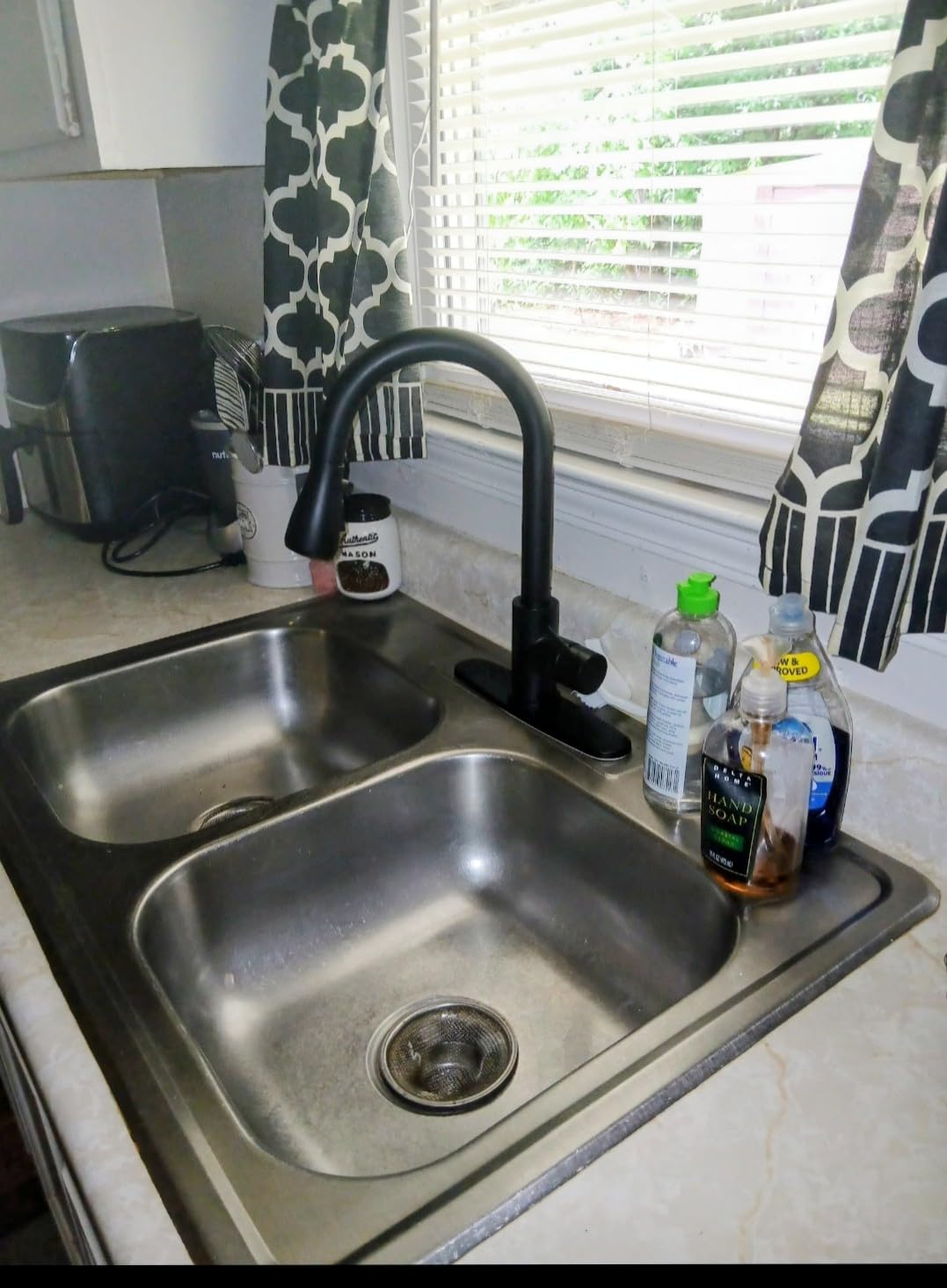 Kitchen Faucet with Water Filter Spout — 2-in-1 Brushed Nickel Pull-Down Sink Faucet, NSF-Certified Filtered Water Tap, Single-Handle with Detachable Deck Plate Fits 1 or 3 Hole by OWOFAN customer photo 1